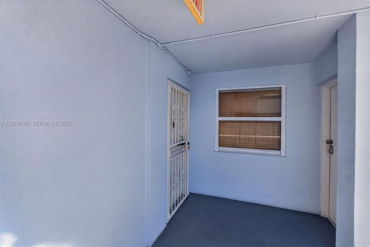 501 SW 1st St, Unit 607, Miami, FL 33130 Photo
