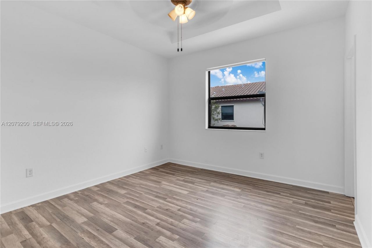 3202 SE 6th St , Homestead, FL 33033 Photo