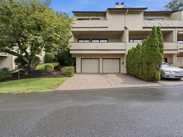 14 Dakota Court, Suffern, NY 10901