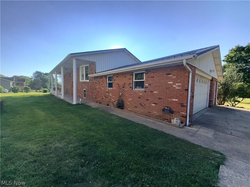3159 & 3165 University Drive SE, New Philadelphia, OH 44663 Photo 4
