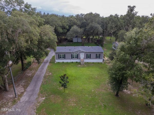 143 LITTLE ORANGE LAKE Drive, Hawthorne, FL 32640