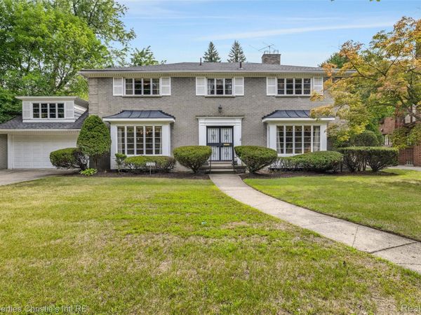 19262 Strathcona Drive , Detroit, Mi 48203