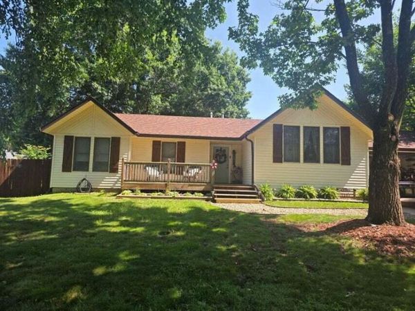 1101 April Drive , Ozark, MO 65721