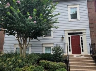 12103 GREENWOOD COURT, Unit 201, FAIRFAX, VA 22033