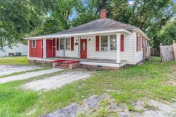557 Louis Street photo 4