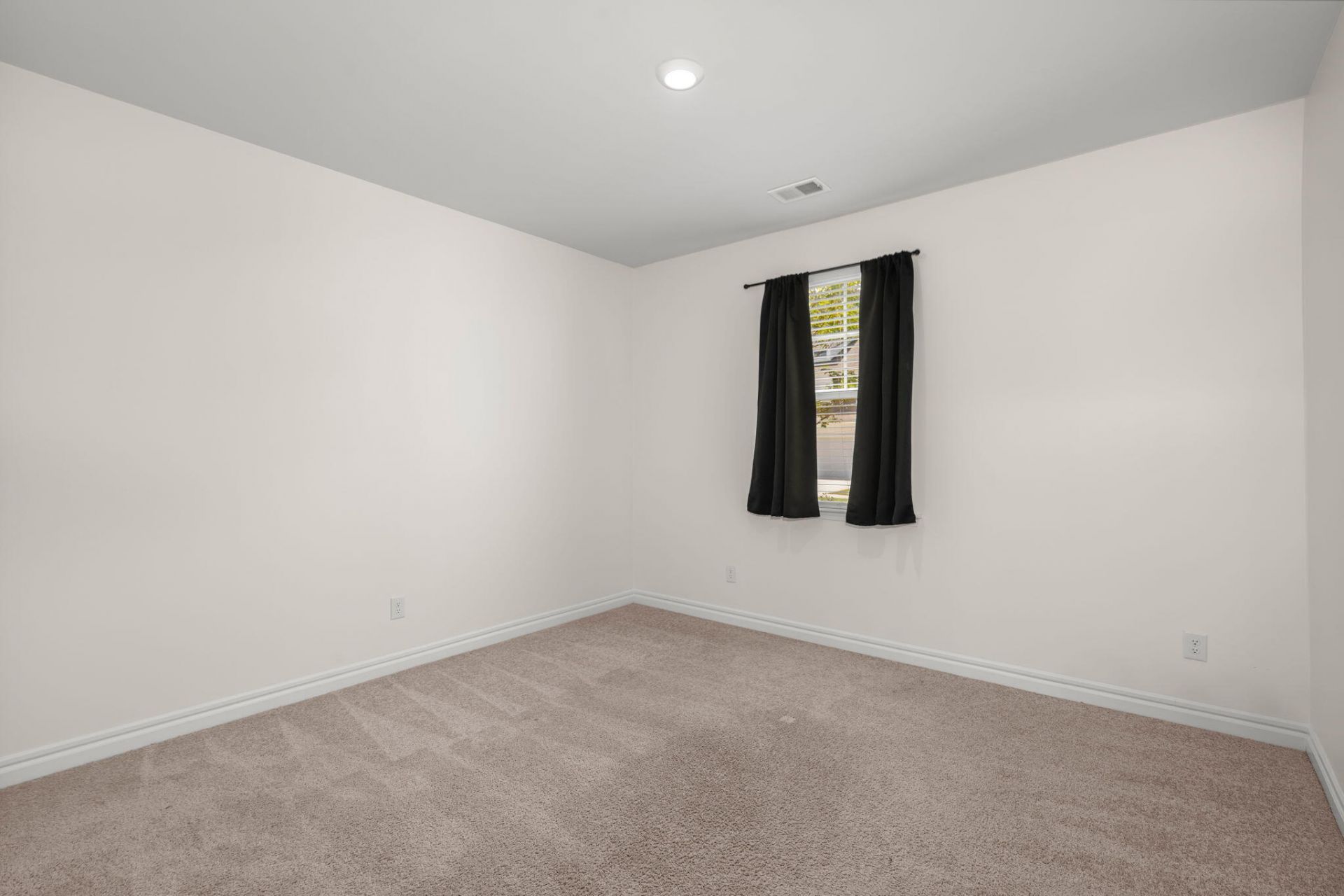 122 Loon Drive Photo 32