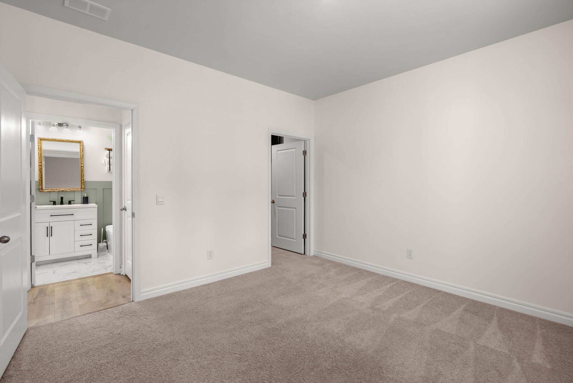 122 Loon Drive Photo 34