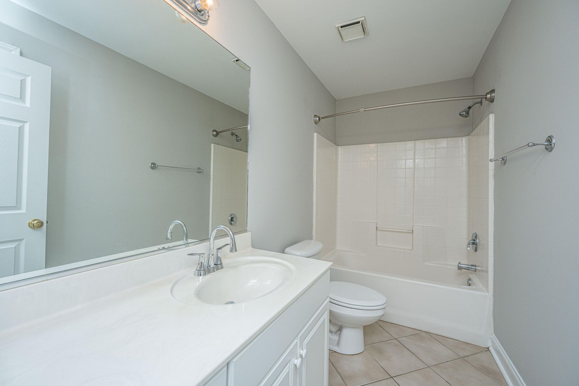 4733 Arco Lane Photo 9