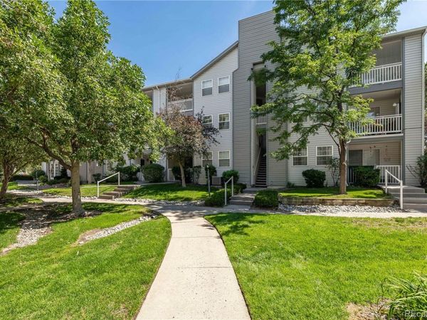 12555 E Tennessee Circle , Unit 302, Aurora, CO 80012