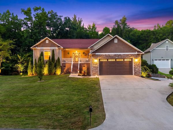 685 York Road, Cleveland, TN 37323