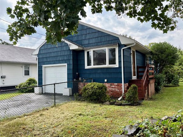 21 S Brett, Beacon, NY 12508