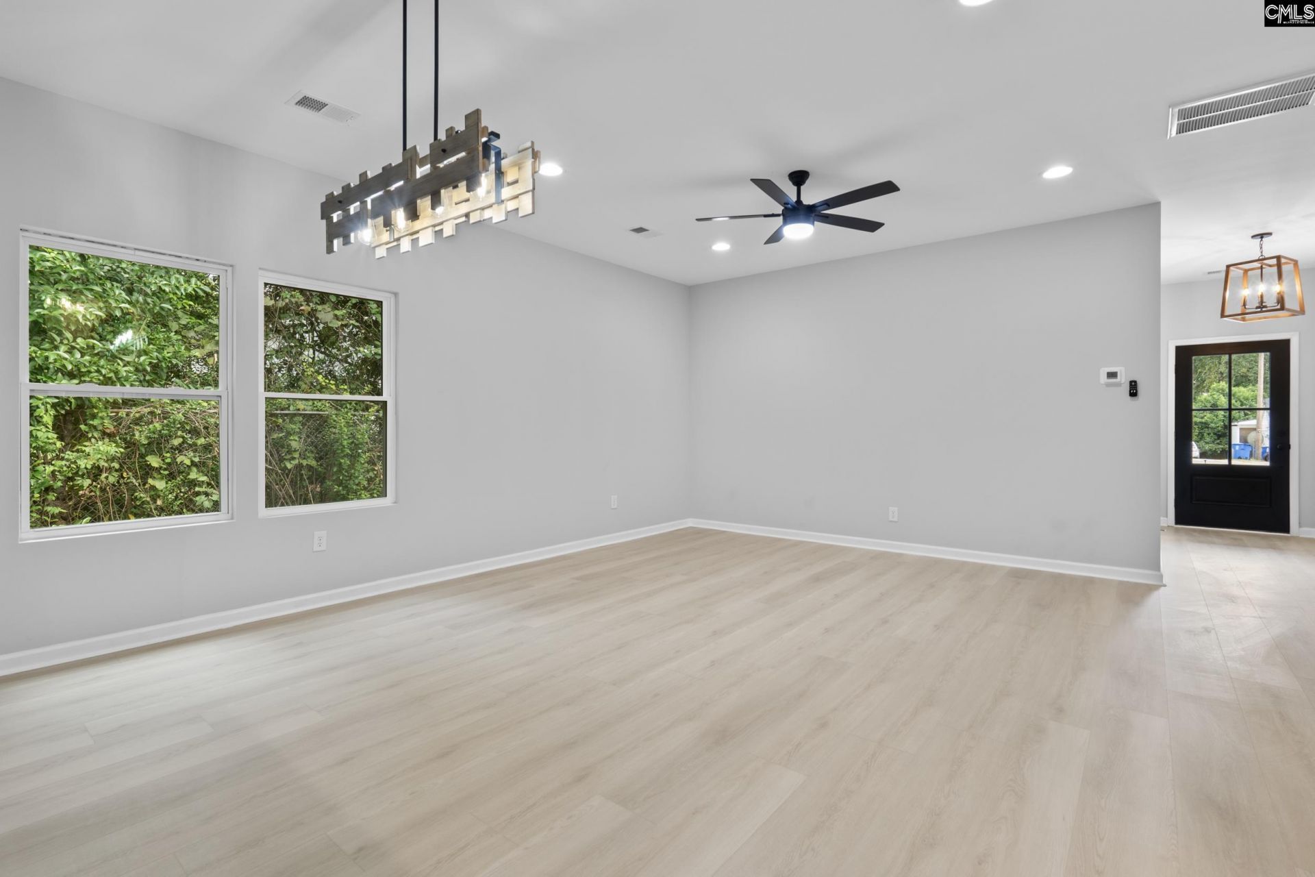 2417 Blue Ridge Terrace Photo 6