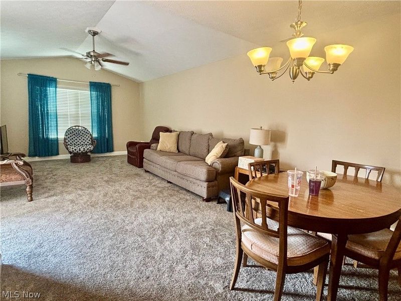 177 Woodbury Glen Street, Hartville, OH 44632 Photo 12
