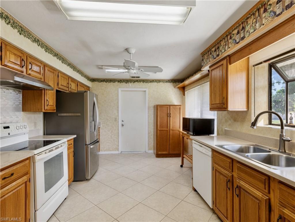 5853 Wyldewood Lakes Ct, Fort Myers, FL 33919 Photo