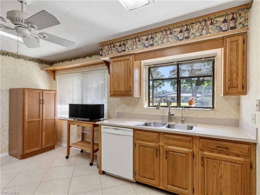 5853 Wyldewood Lakes Ct, Fort Myers, FL 33919 Photo