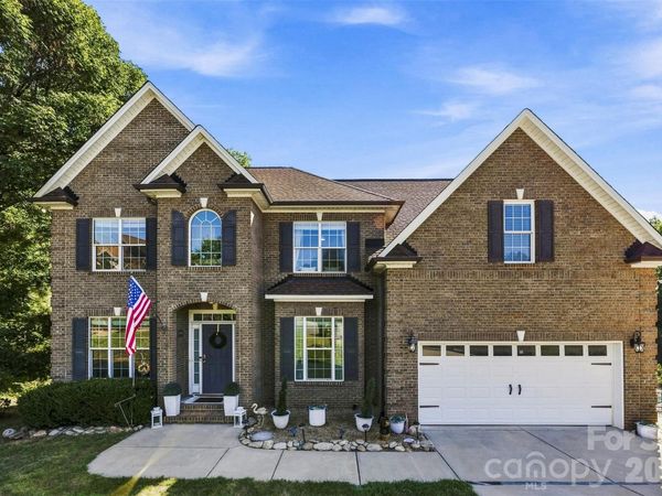 5506 Thistlebrook Court, Gastonia, NC 28056