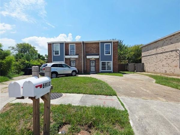 6912 BUNKERHILL Road , New Orleans, LA 70127