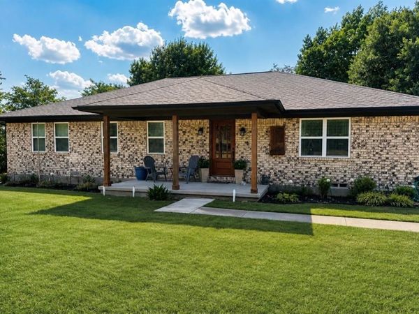 1731 N Mockingbird Lane, Midlothian, TX 76065