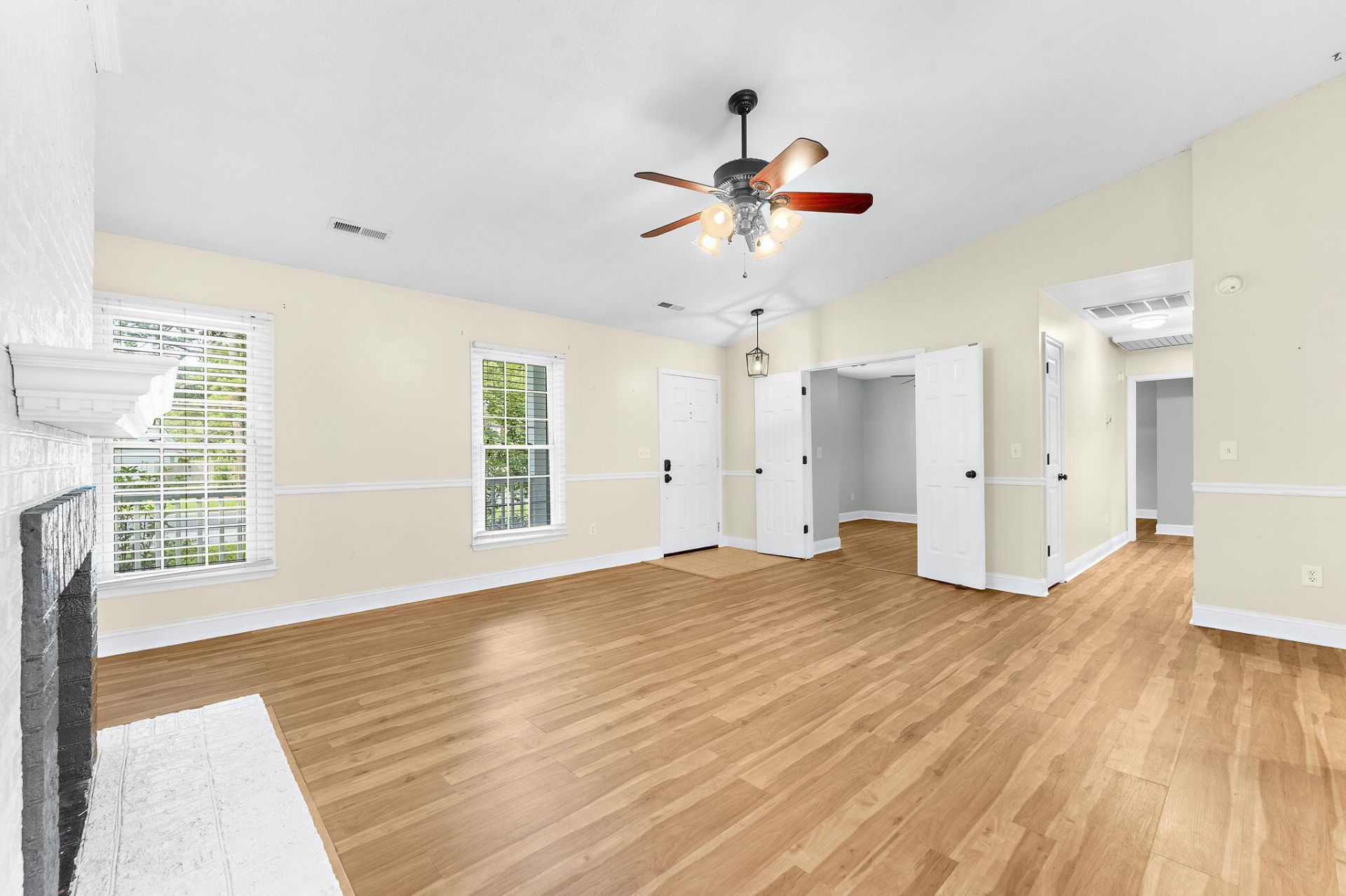 108 New Spring Court Photo 10