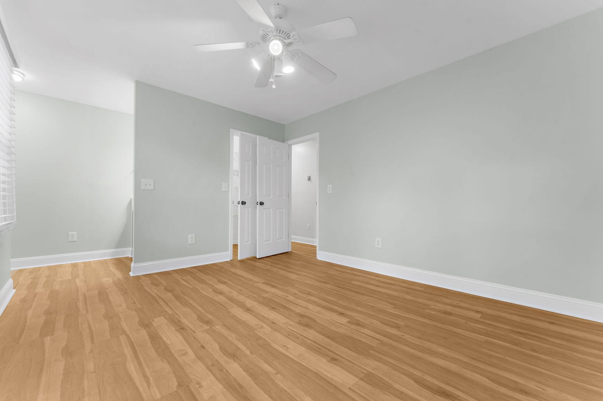 108 New Spring Court Photo 16