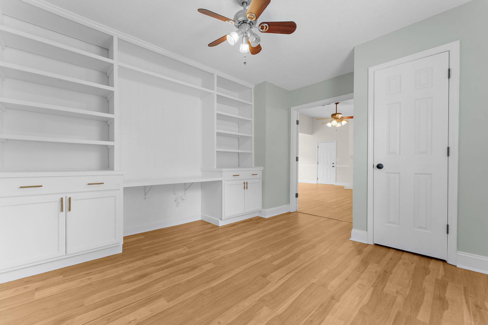 108 New Spring Court Photo 21