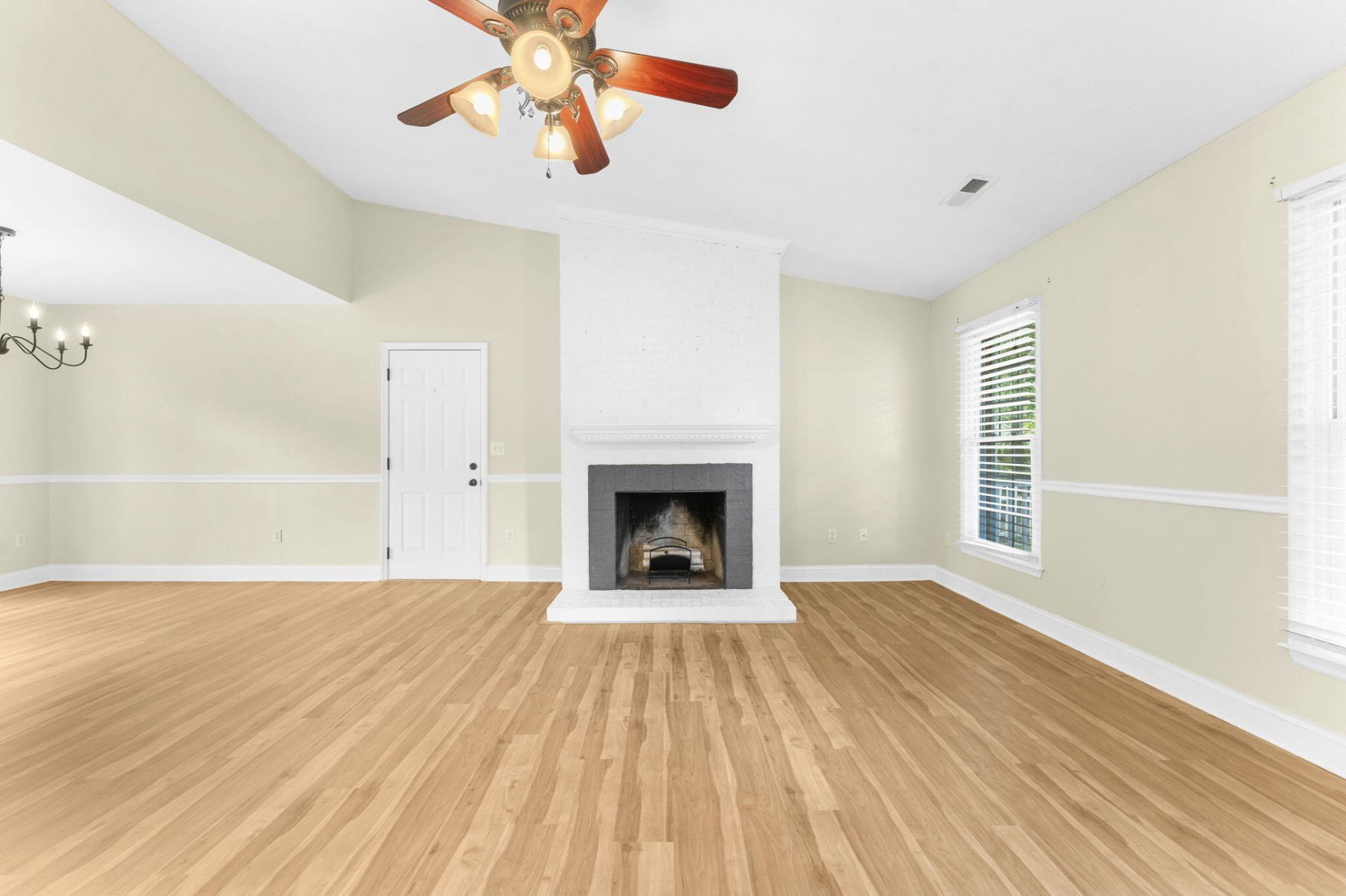 108 New Spring Court Photo 3