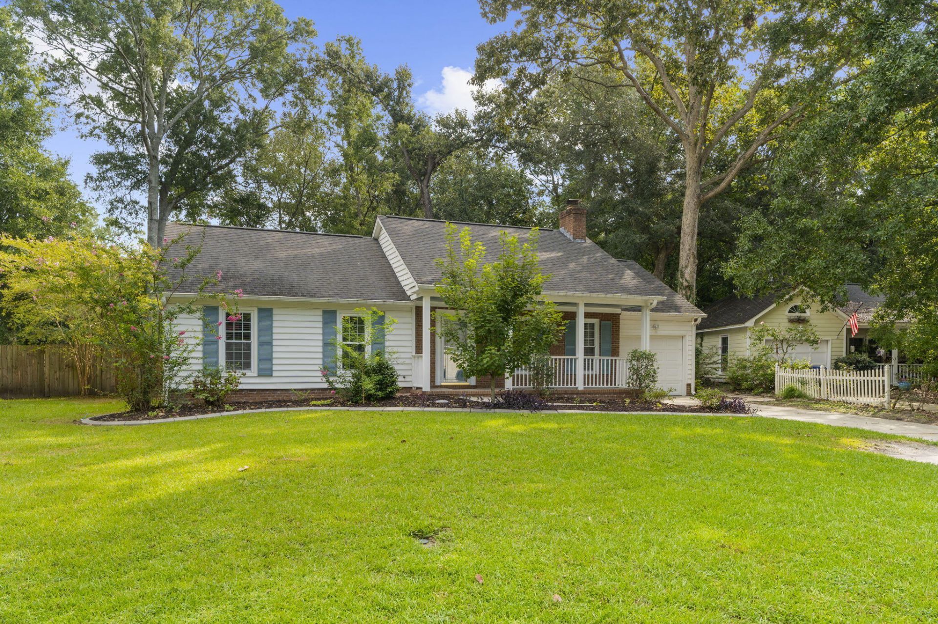 108 New Spring Court Photo 5