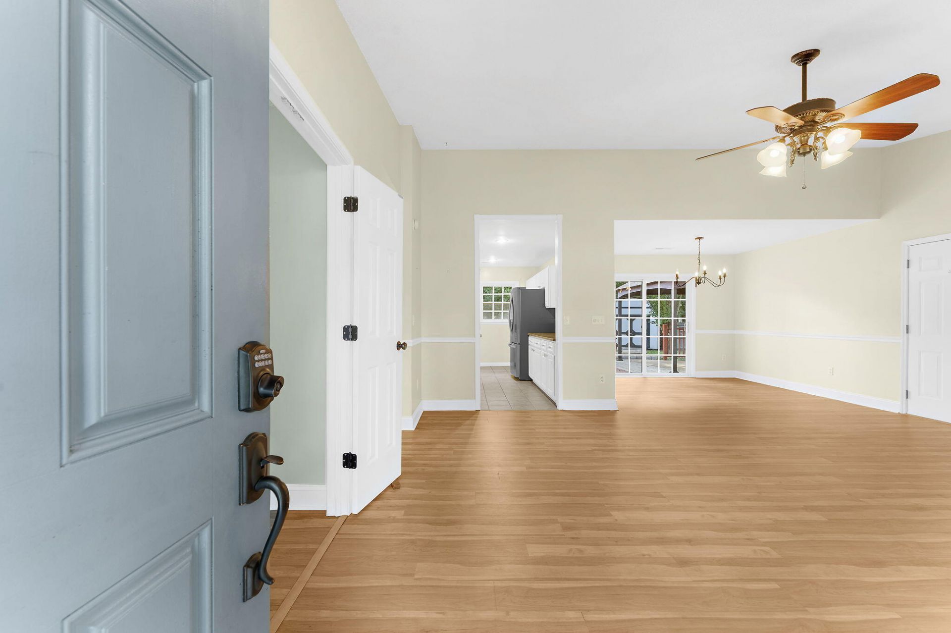 108 New Spring Court Photo 7