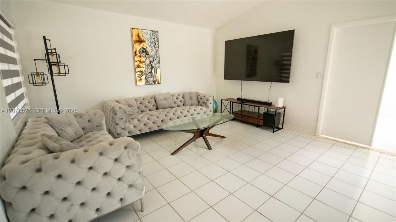 14045 SW 103rd Ter , Miami, FL 33186 Photo