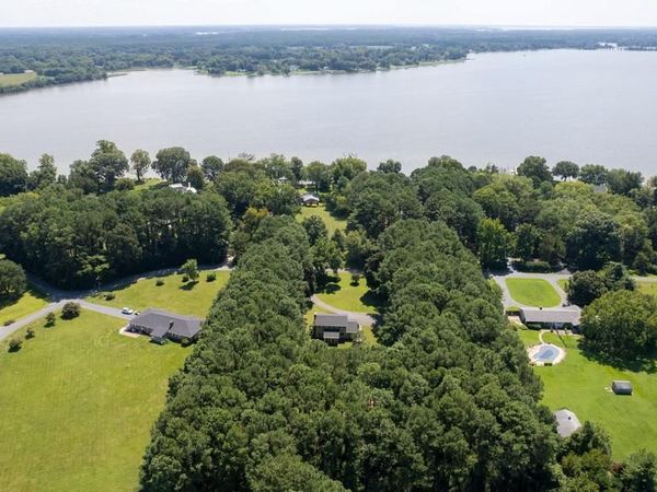 8235 INGLETON CIRCLE , EASTON, MD 21601