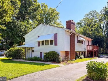 2843 ANNANDALE ROAD, FALLS CHURCH, VA 22042