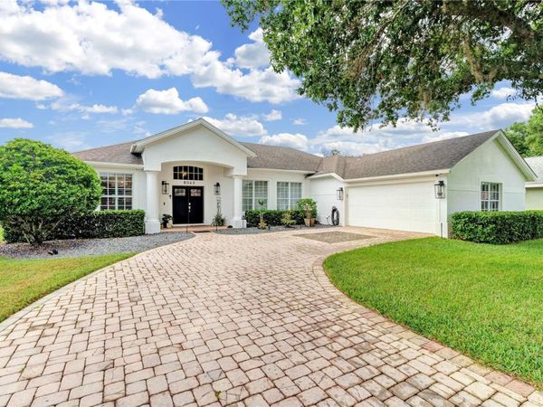 8063 LAUREL RIDGE DRIVE , MOUNT DORA, FL 32757