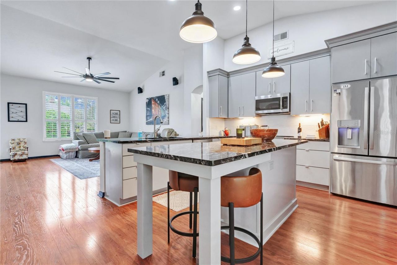 8063 Laurel Ridge Drive , Mount Dora, FL 32757 Photo