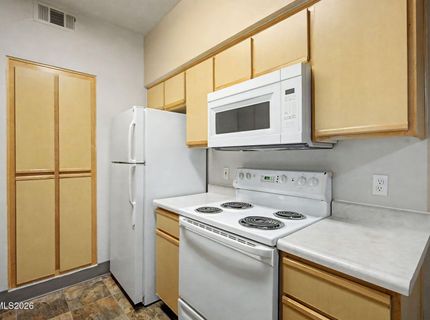 6850 Sharlands Avenue, Unit U1120, Reno, NV 89523 Photo