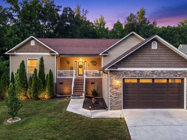 685 York Rd NE, Cleveland, TN 37323
