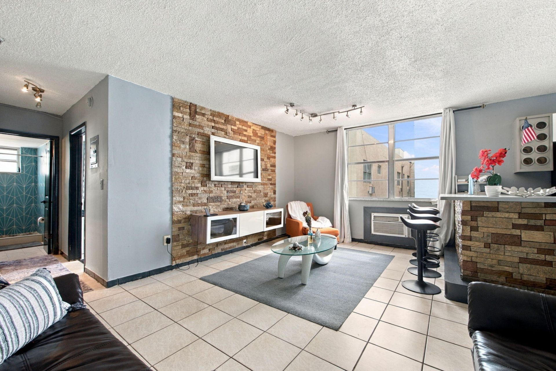 713 Collins Avenue, Unit 39, Miami Beach, FL 33139 Photo