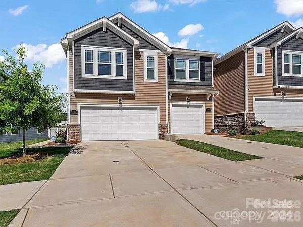 1230 Bigelow Street , Charlotte, NC 28269