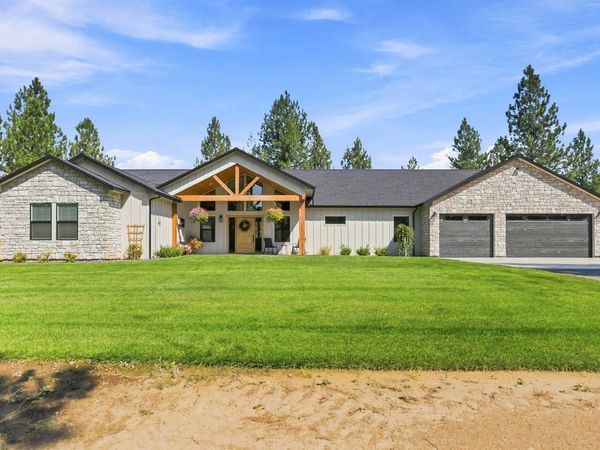 1262 W Findley Ln, Deer Park, WA 99006