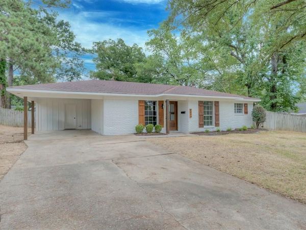 2804 Lynda Lane, Shreveport, LA 71118
