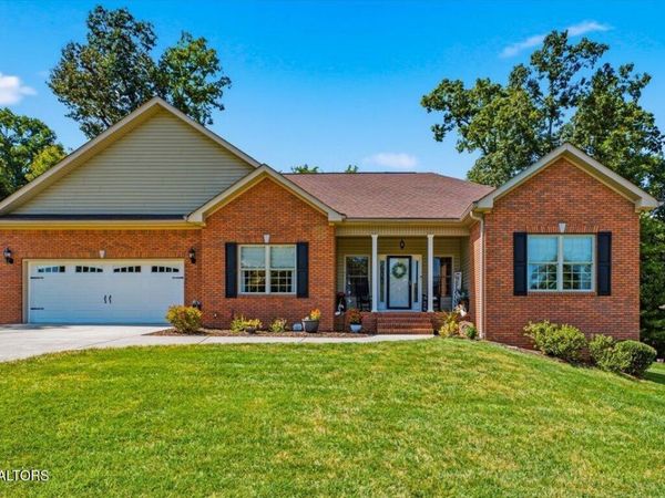 207 Seminole Circle, Loudon, TN 37774