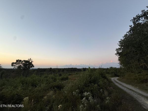 Flat Rock Rd, Jamestown, TN 38556