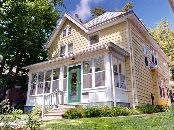 308 Ronalds St, Iowa City, IA 52245
