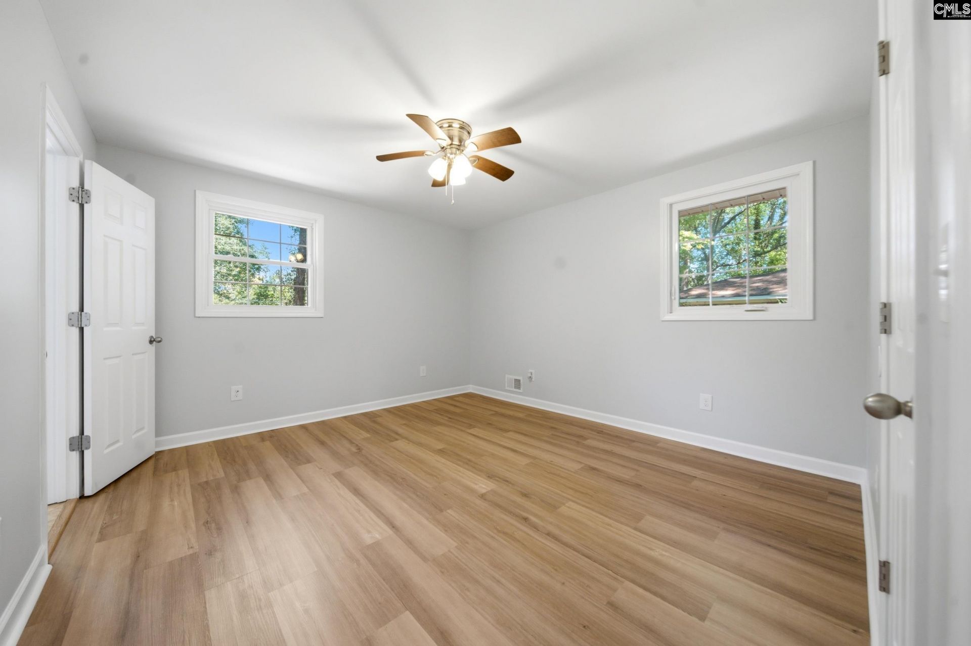 1531 Romain Drive  Photo 12