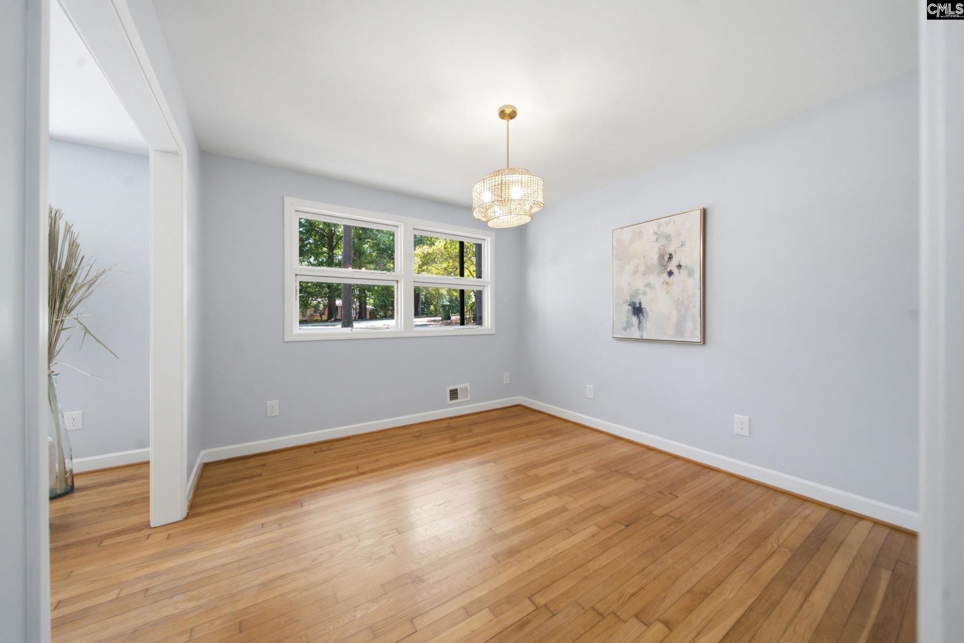 1531 Romain Drive  Photo 7