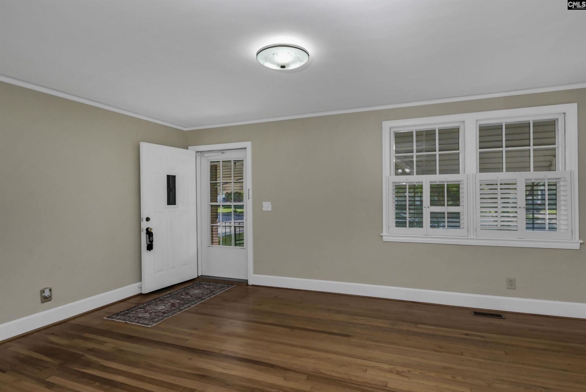 505 Chatham Avenue  Photo 8