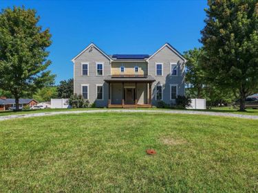 179 Crestview Drive, Rustburg, VA 24588