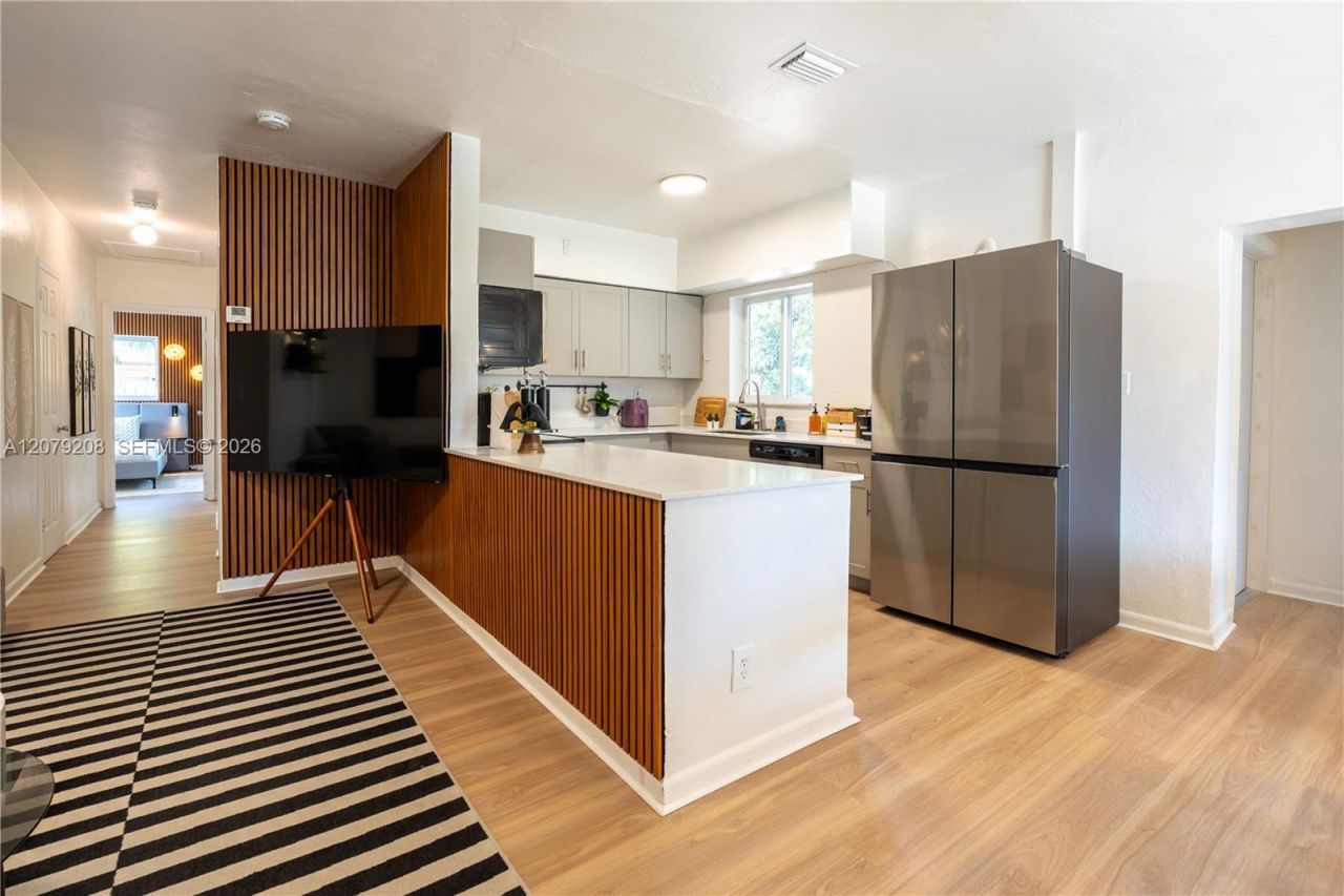 1317 NE 116th St, Unit 1317, Miami, FL 33161 Photo