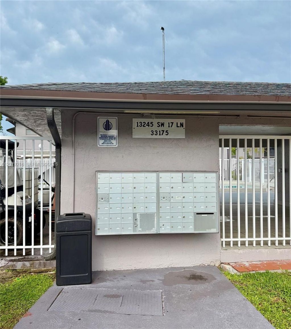 13281 SW 17th Ln , Unit 24-3, Miami, FL 33175 Photo