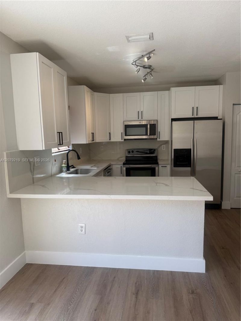 21467 SW 86th Pl, Cutler Bay, FL 33189 Photo