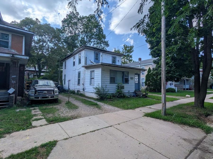 Property Image 6